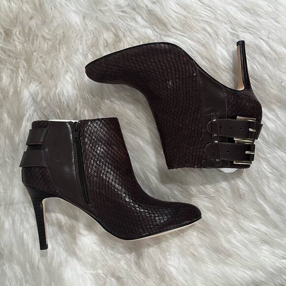 NEW Ann Taylor Leather Classic Buckle High Heel Academia Reptile Ankle Boots 5.5 - Picture 8 of 14